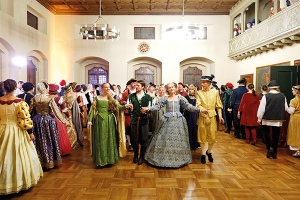 Renaissancetänze im Alten Rathaus in Wittenberg