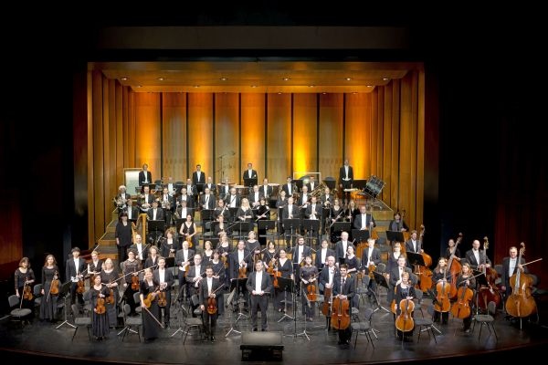 Anhaltische Philharmonie Dessau mit GMD Markus L. Frank