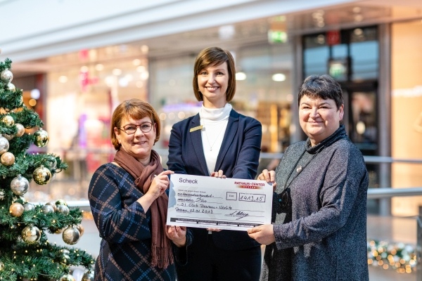 Michéle Bücken-Thielmeyer, Anica Helbing und Carla Hanus (v.l.n.r.) 