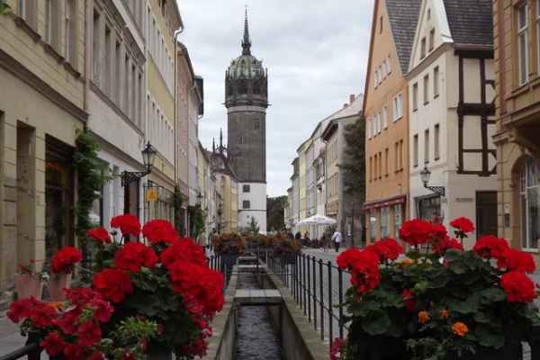 Auch nachts ein Erlebnis: Wittenbergs Altstadt