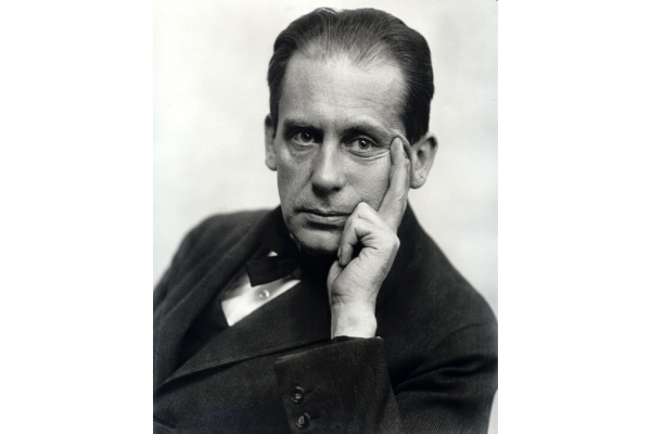 Walter Gropius 1919