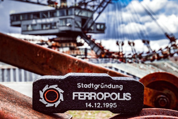 Ferropolis-Brikett